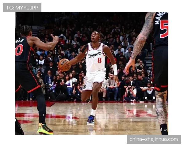 快船进攻效率高居第二 但防守问题制约球队发展